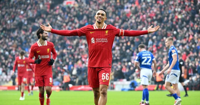 Trent Alexander-Arnold - Liverpool face à une décision cruciale