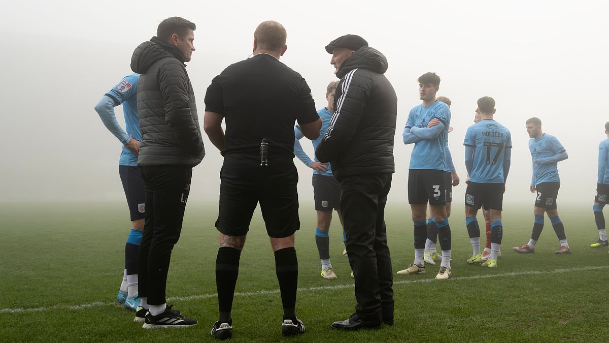 Un match de League Two suspendu à cause du brouillard