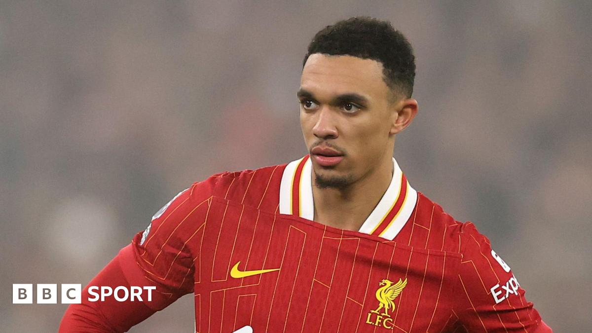 Van Dijk défend Alexander-Arnold après la contre-performance