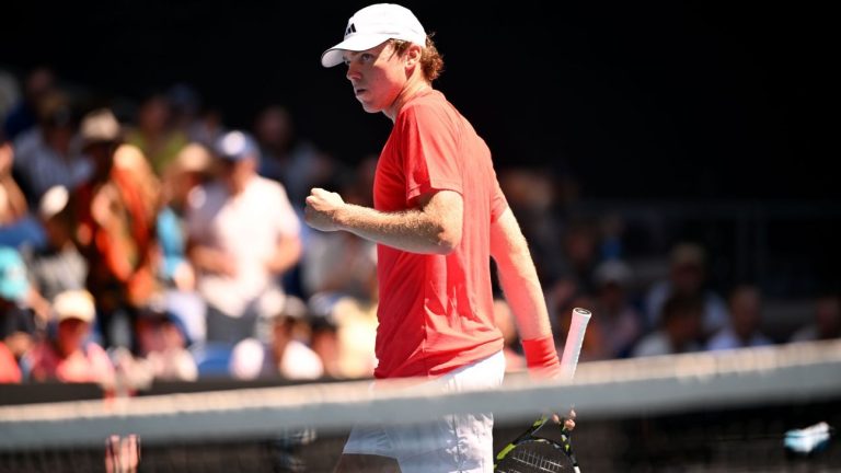 Victoire impressionnante d-Alex Michelsen à l-Australian Open