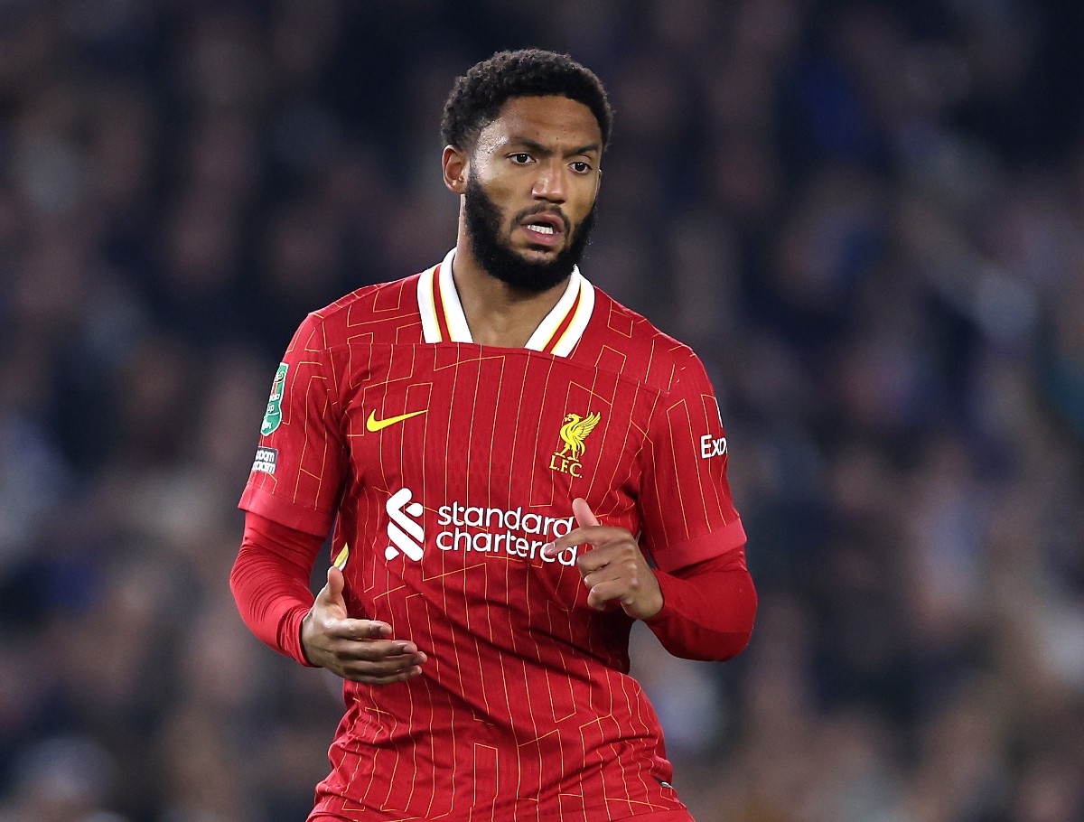 Joe Gomez en action pour Liverpool