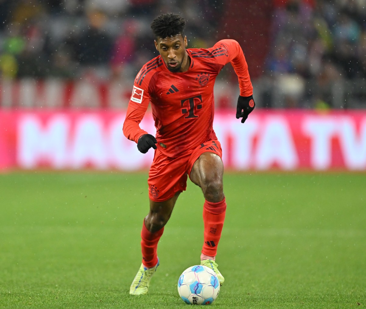 Kingsley Coman en action pour le Bayern Munich