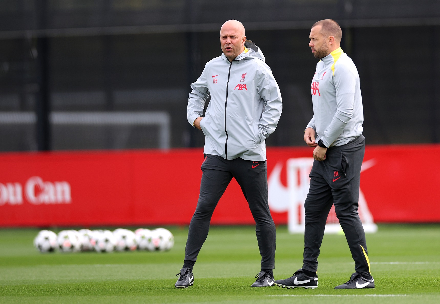 Entraînement de Liverpool avec John Heitinga et Arne Slot