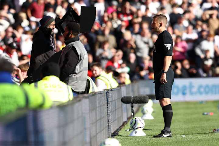 FBL-ENG-PR-NOTTINGHAM FOREST-FULHAM