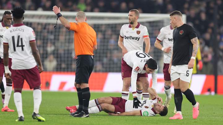 Fullkrug blessé lors du match contre Aston Villa