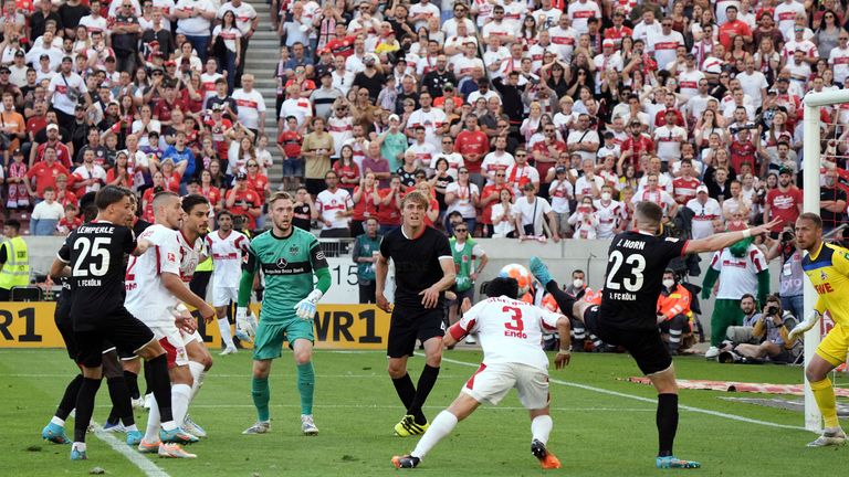 Wataru Endo marque le but essentiel pour Stuttgart après le corner de Marmoush