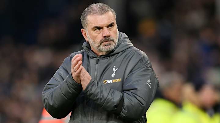 Postecoglou veut des renforts