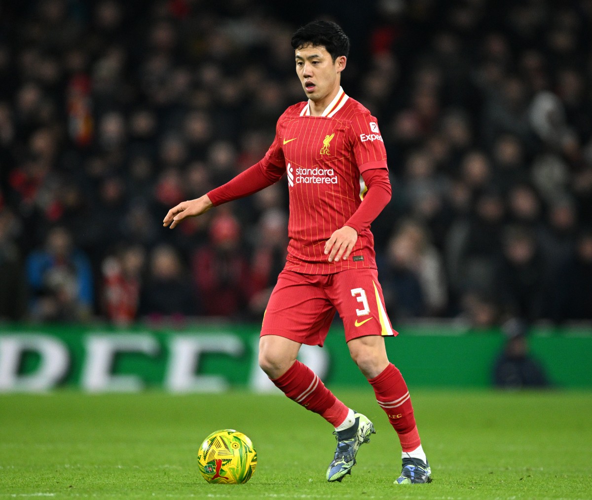 Wataru Endo en action pour Liverpool