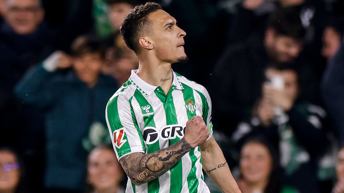 Antony brille avec le Real Betis en Europa League