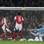 Arsenal - Merson critique la défense sur le but de Watkins