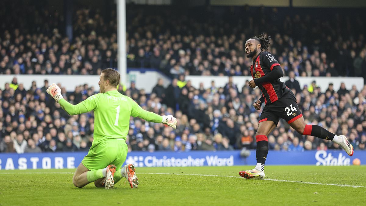 Bournemouth s-impose 2-0 contre Everton en FA Cup