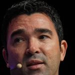 Deco critique les dépenses de Manchester City en janvier