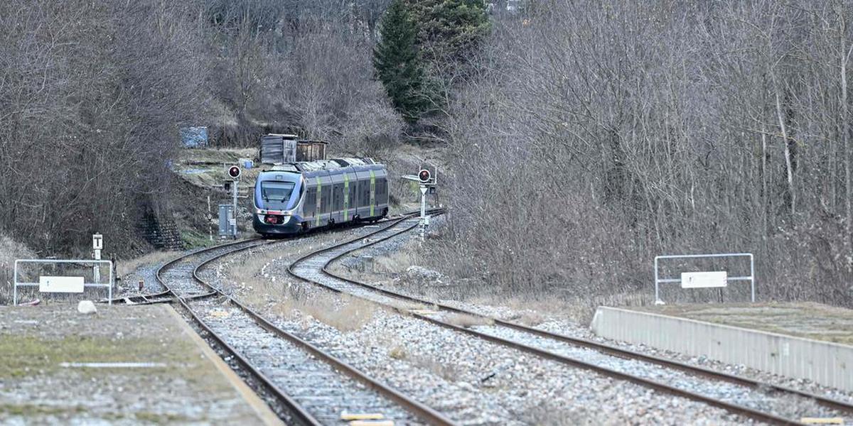 Embrouille entre ultras en Italie - un train stoppé et des blessés