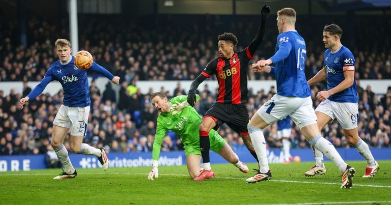 Everton éliminé - la quête de trophées se poursuit pour les Toffees