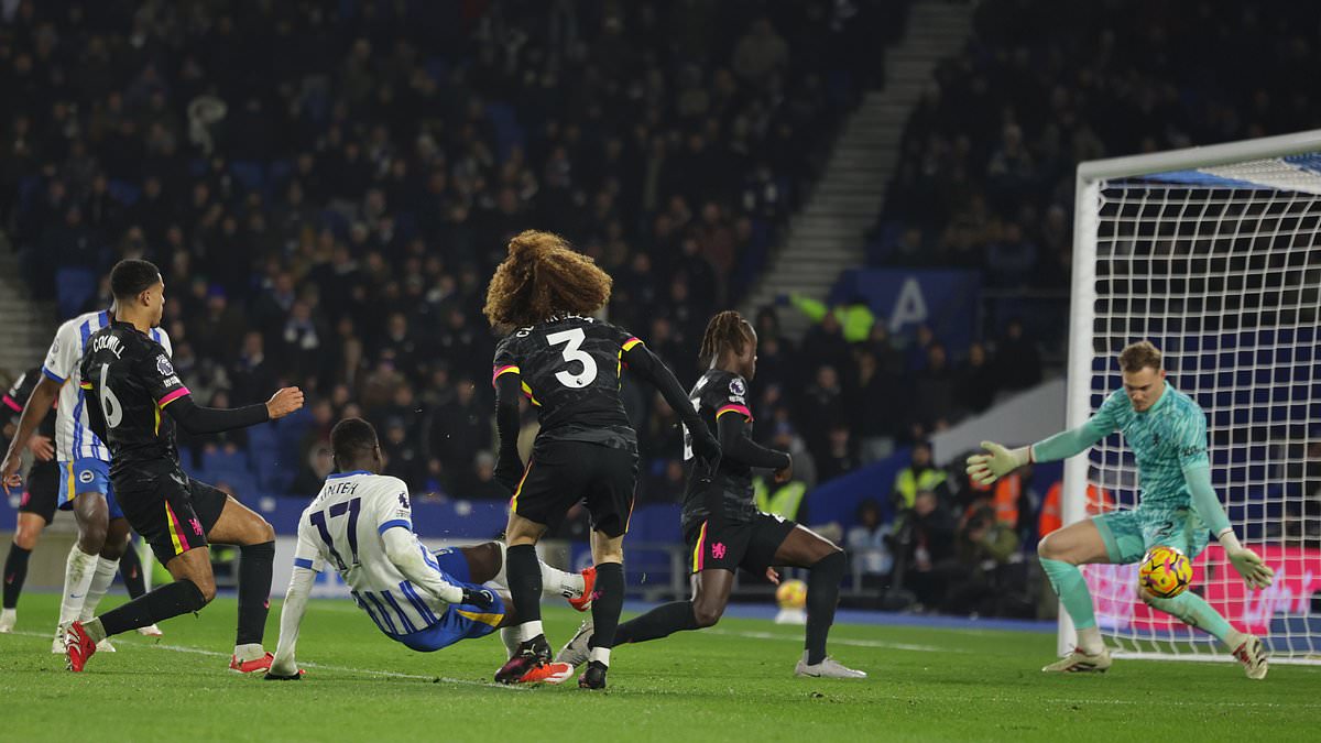 Gary Neville critique Chelsea après la défaite 3-0 contre Brighton