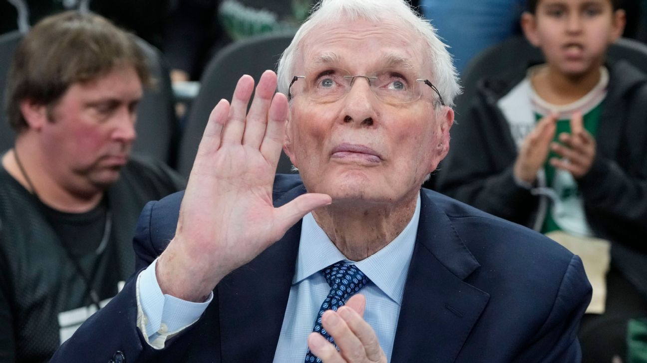 Hubie Brown - un adieu émouvant après 50 ans de basket