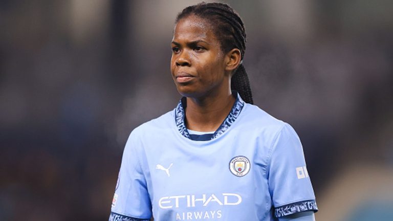 Khadija Shaw victime d-abus racistes - Manchester City réagit