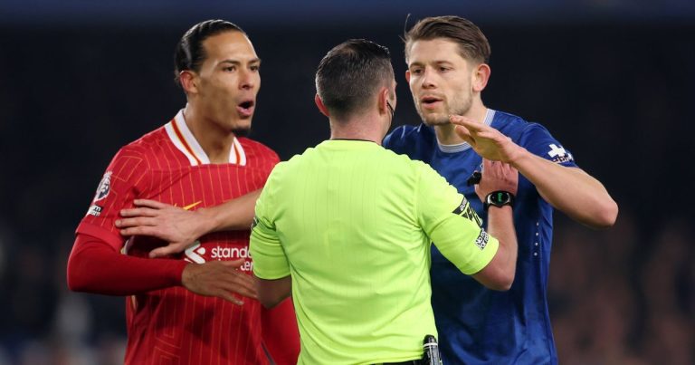 Liverpool - Fracas et cartes rouges lors du derby de Merseyside