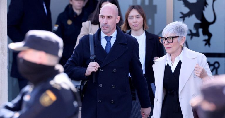 Luis Rubiales jugé pour agression - un procès historique en Espagne