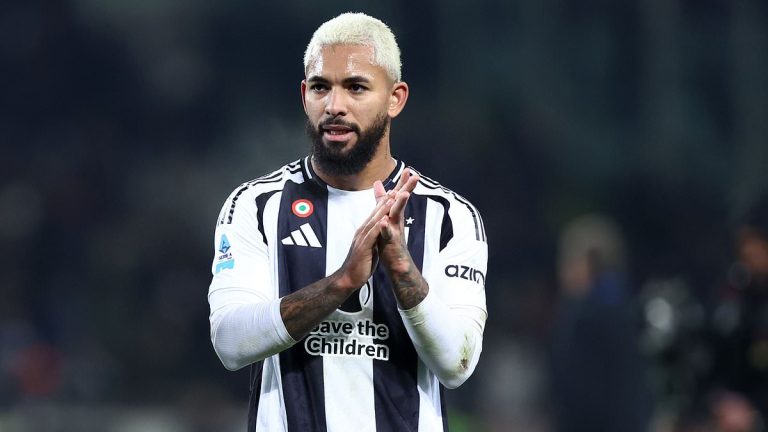 Manchester City envisage de rapatrier Douglas Luiz de la Juve