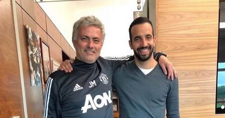 Mourinho soutient Amorim malgré les rumeurs de départ de Man Utd