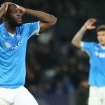 Naples contrarié à domicile- reste leader de la Serie A