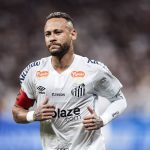 Neymar envisage un retour sensationnel à Barcelone cet été