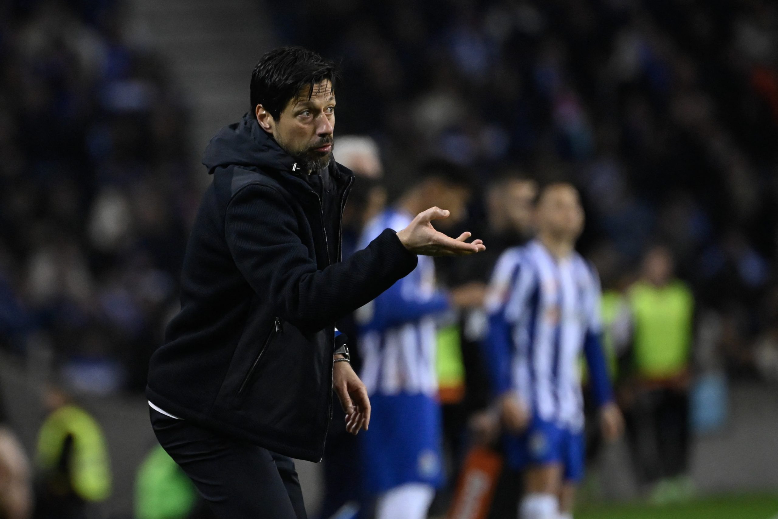 Porto s-incline face à Gil Vicente- le Sporting prend la tête