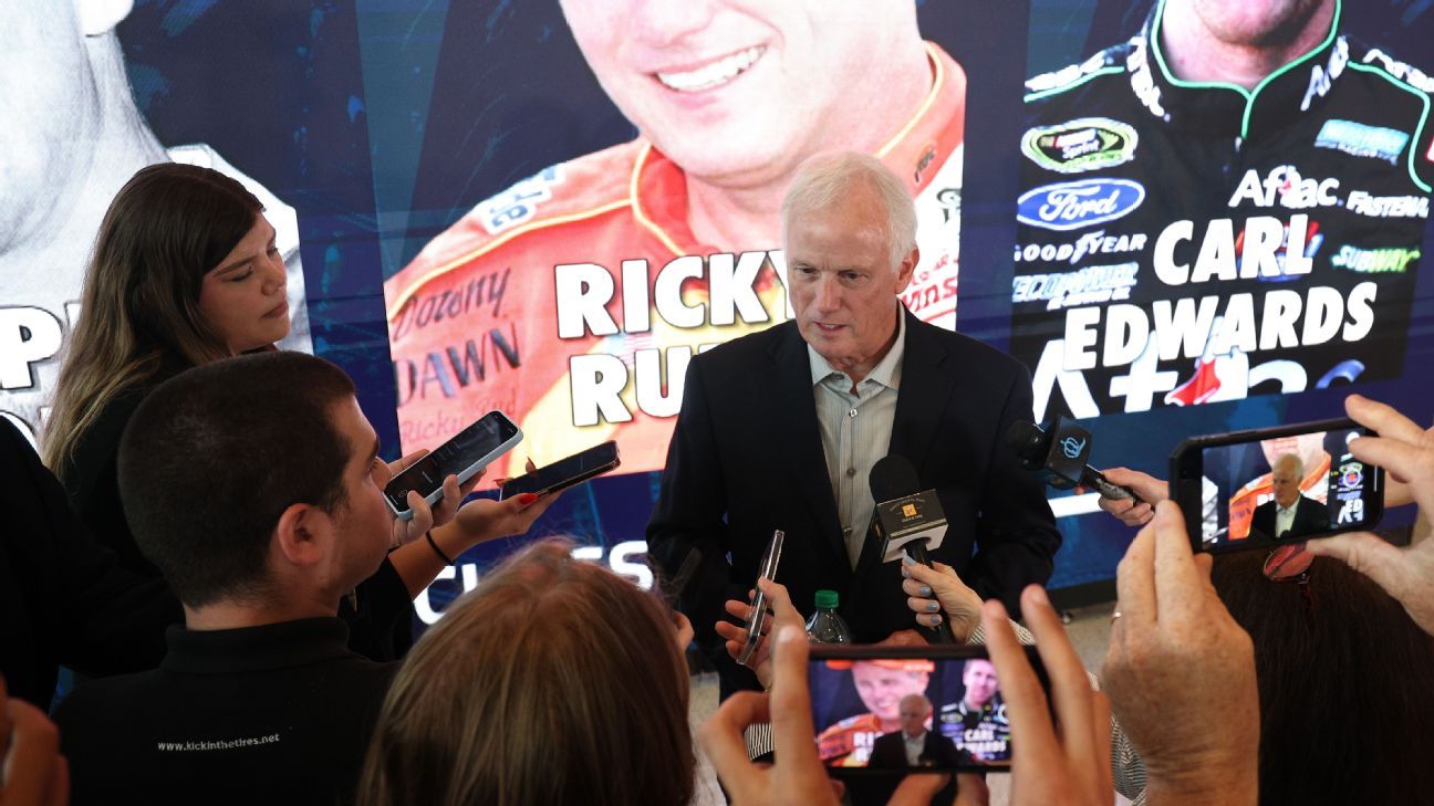 Ricky Rudd et Carl Edwards- Nouveaux Inductés au Hall of Fame NASCAR