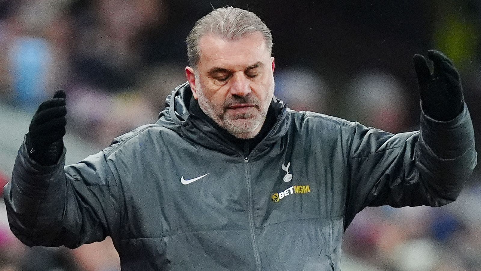 Tottenham - Postecoglou évoque les blessures et les problèmes d-équipe