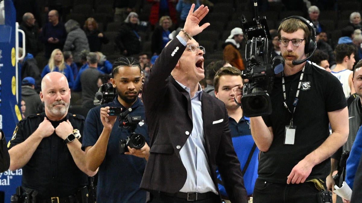 UConn s-impose face à Creighton - Dan Hurley réagit avec humour