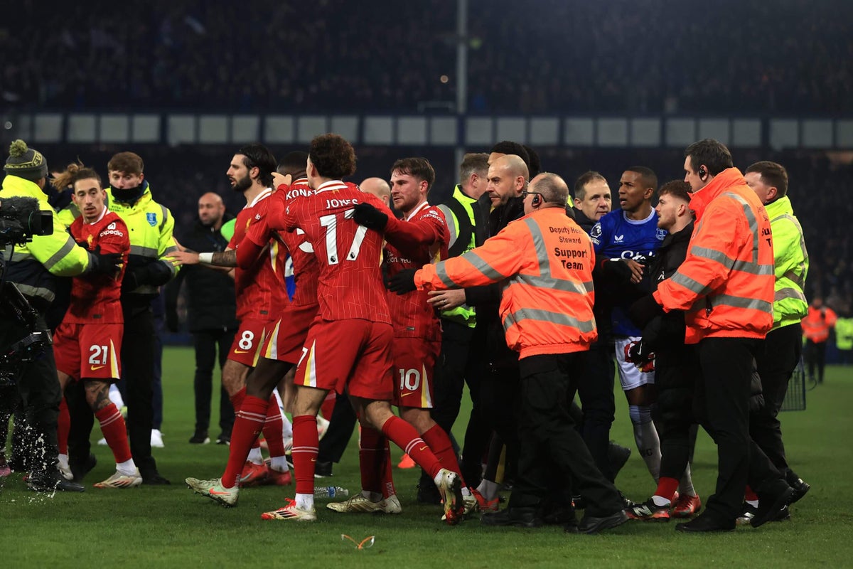 Van Dijk accuse Doucoure de provocation lors du derby de Merseyside