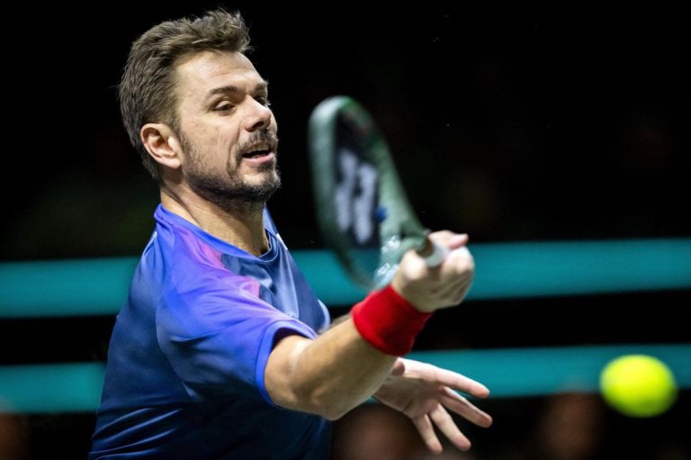 Wawrinka s-incline face à Medvedev au tournoi de Rotterdam