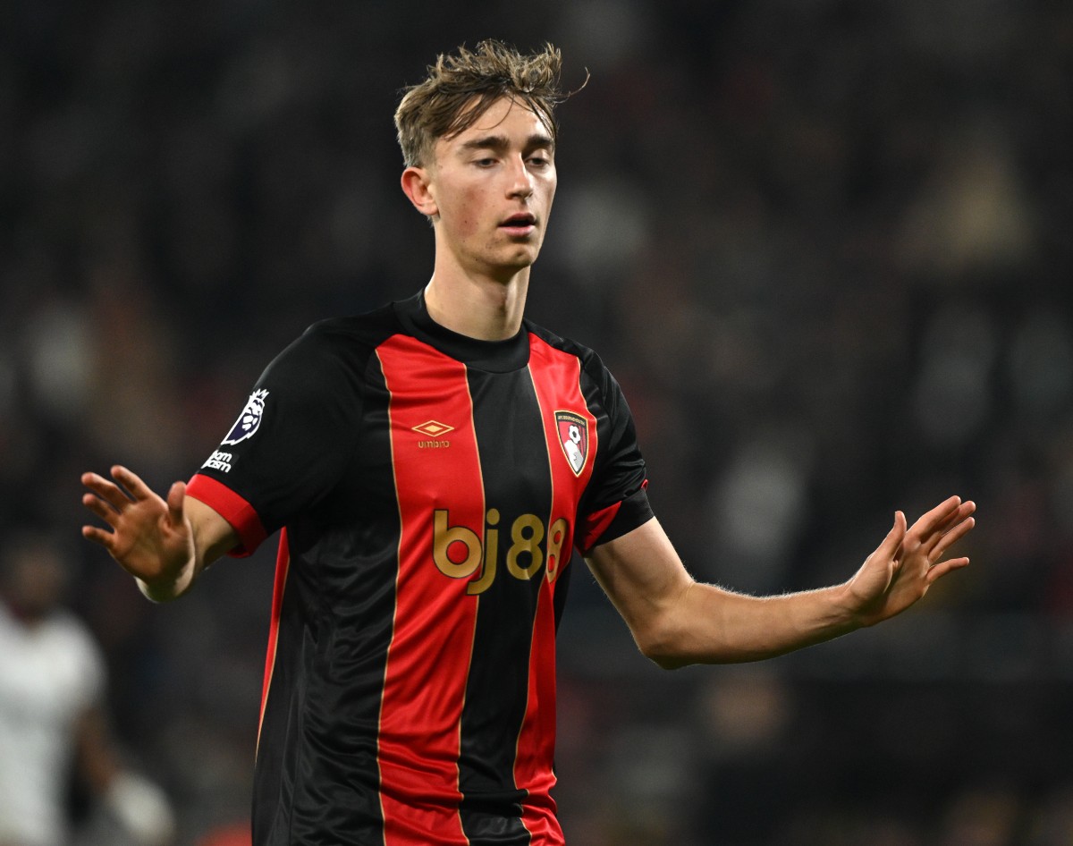 Dean Huijsen en action pour Bournemouth