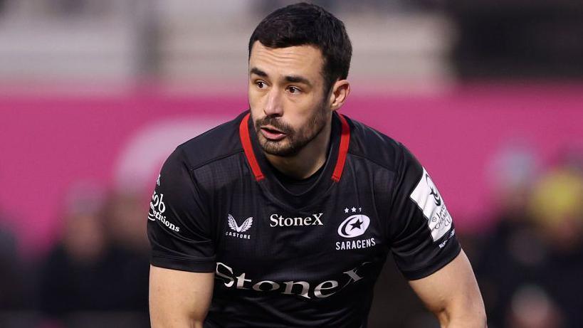 Alex Lozowski jouant pour les Saracens