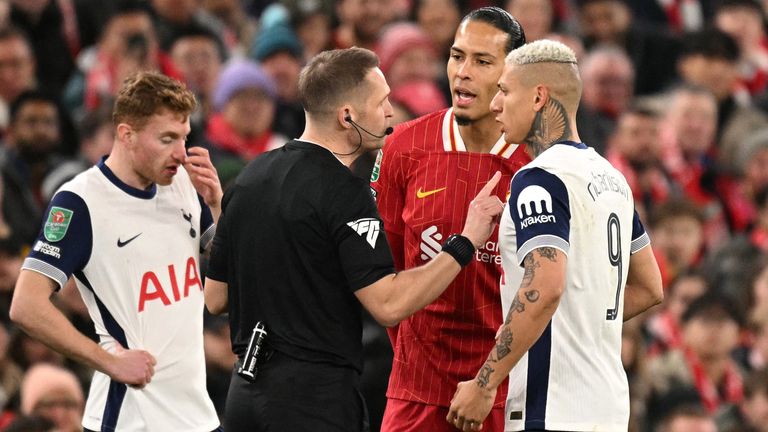 Referee Craig Pawson talks to Richarlison and Van Dijk