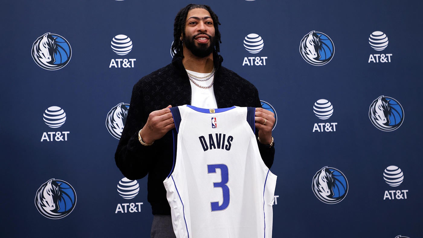 Anthony Davis avec les Mavericks