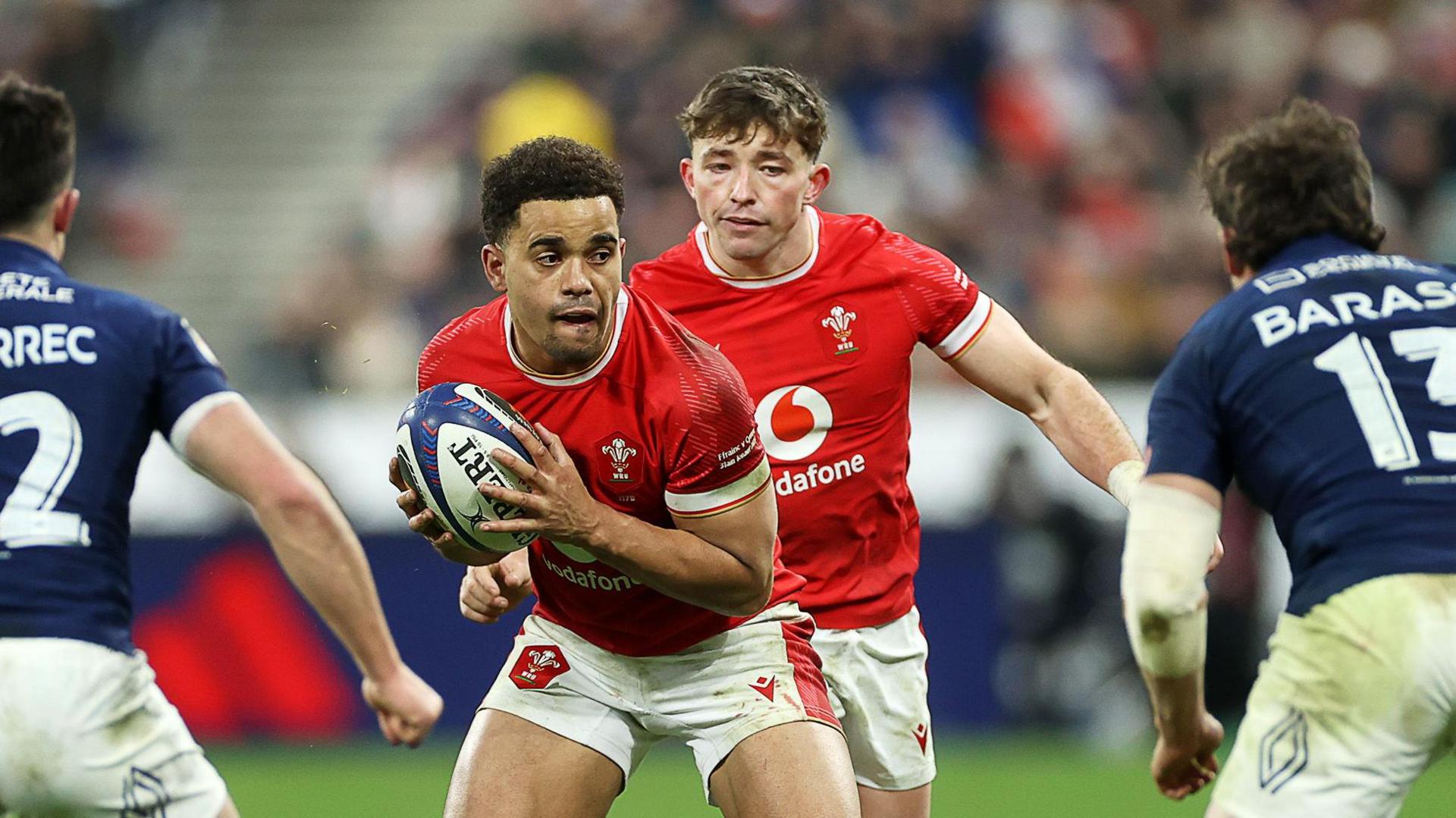 Ben Thomas et Dan Edwards lors d'un match contre la France