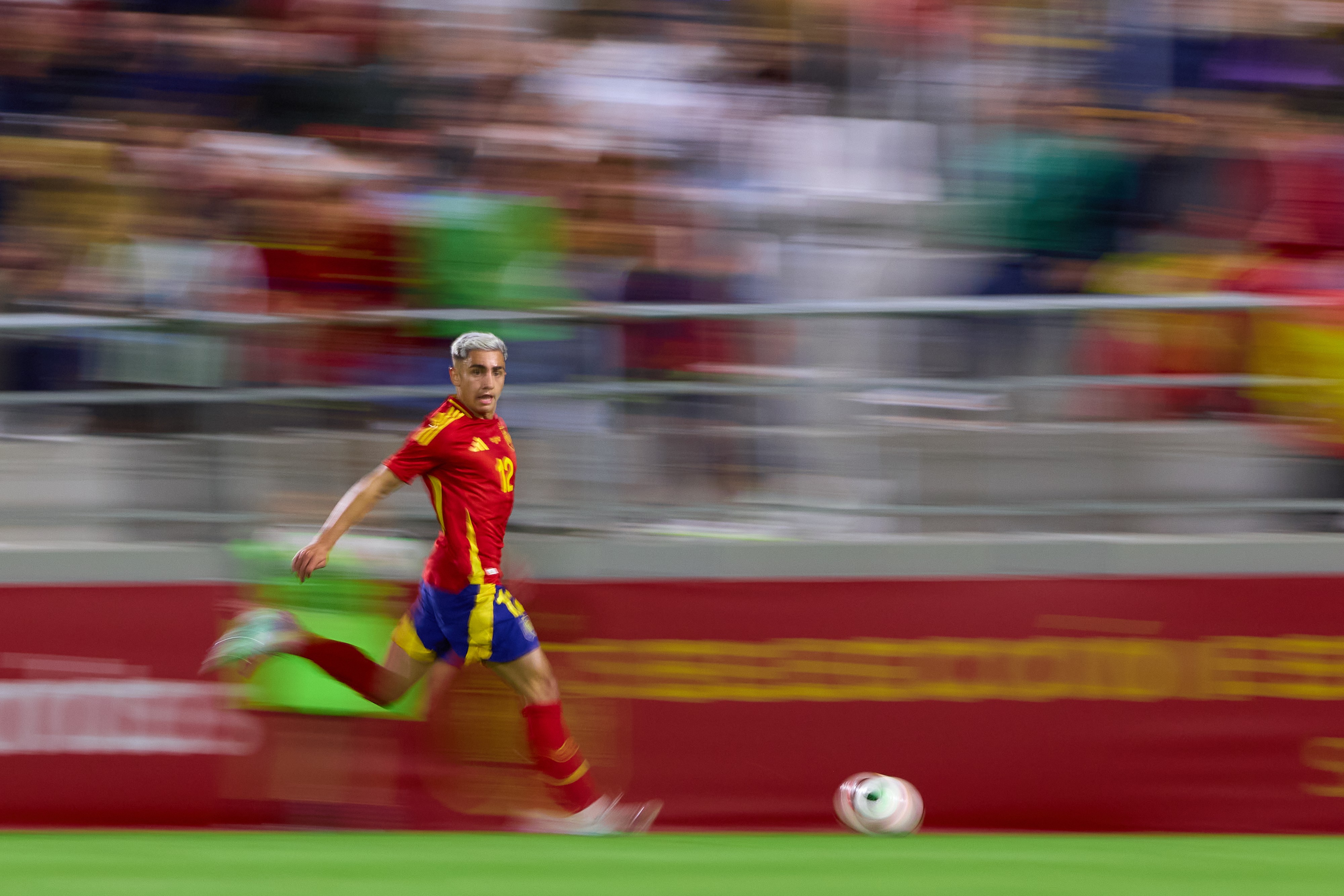 Yeremay Hernandez of Spain in action