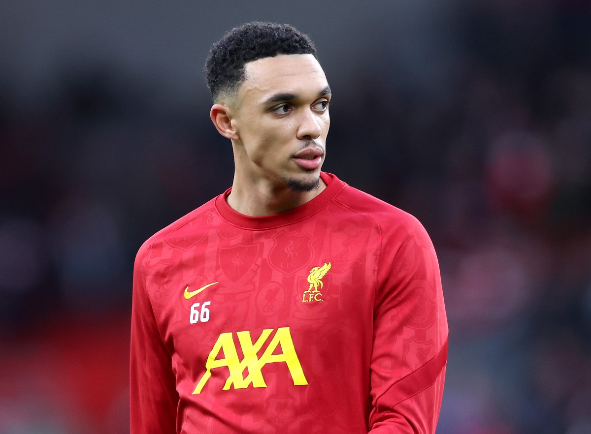 Trent Alexander-Arnold lors de l'échauffement pré-match pour Liverpool