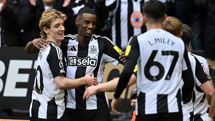 Newcastle en pleine offensive