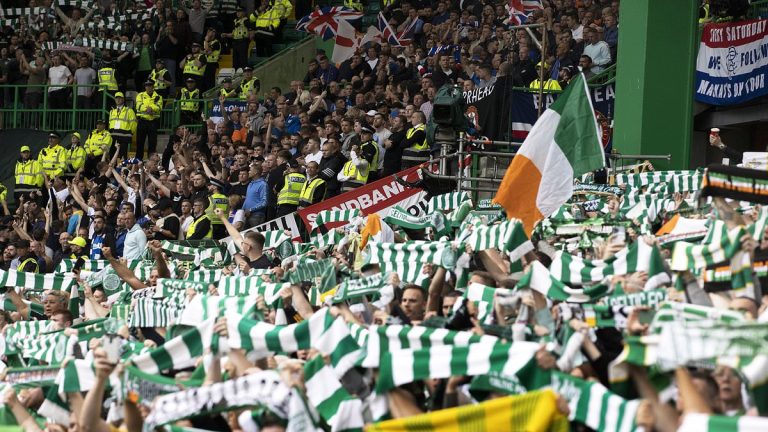 Accord de billets entre Celtic et Rangers - un pas vers le retour des supporters