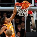 Chaz Lanier brille avec 30 points- Tennessee bat Texas A&M