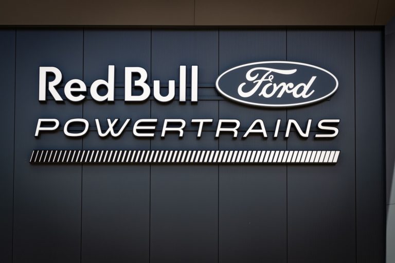 Ford fait son retour en Formule 1 avec Red Bull en 2026