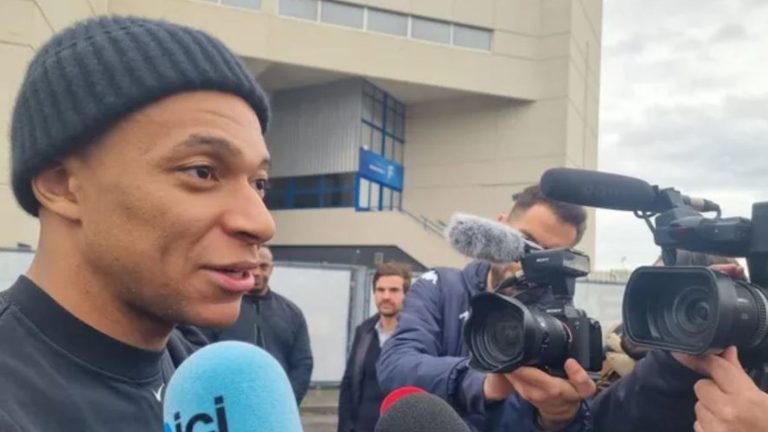 Kylian Mbappé soutient le SM Caen après neuf défaites en Ligue 2