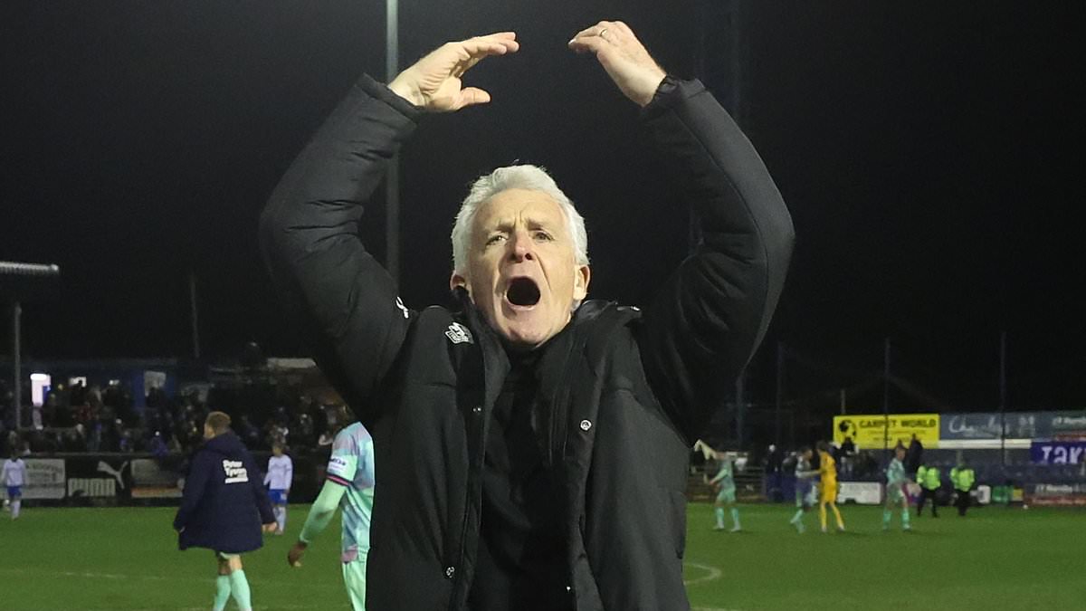 Mark Hughes - La passion du football à 61 ans