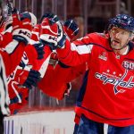 Ovechkin réalise un hat trick et se rapproche du record NHL