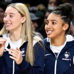 Paige Bueckers recrute Azzi Fudd avec une vidéo de passes