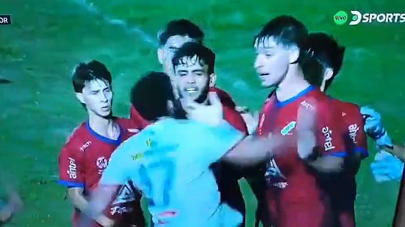 Violence dans un match amateur en Uruguay - un joueur KO