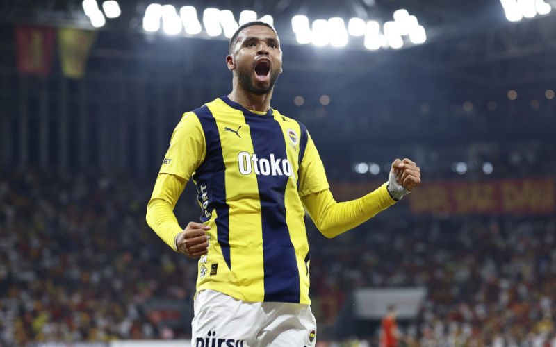 Youssef En-Nesyri brille à Fenerbahçe- Mourinho le soutient